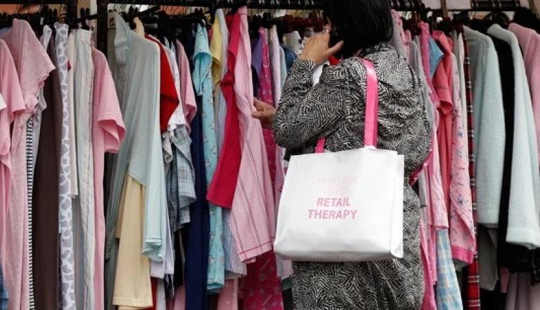 Ventas minoristas PyME cayeron 3,8% en julio y el consumo se refugió en lo esencial  