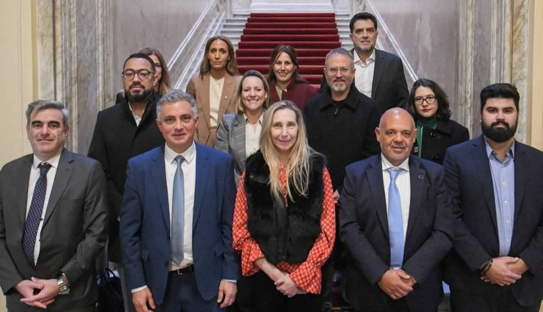 Karina Milei lanzó la ofensiva de LLA en Provincia: van por 70 intendencias en 2027