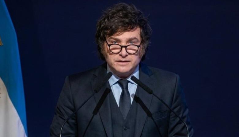 La caída de la natalidad atraviesa a casi toda la provincia y pone en tensión el discurso de Milei