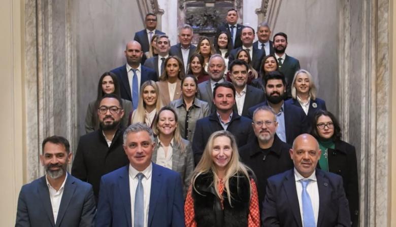 Menos internas, más Axel: la orden de Karina para la Provincia