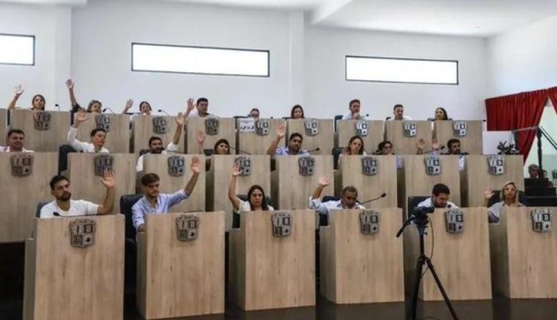 Ficha limpia económica: Pilar va contra el dinero bajo sospecha