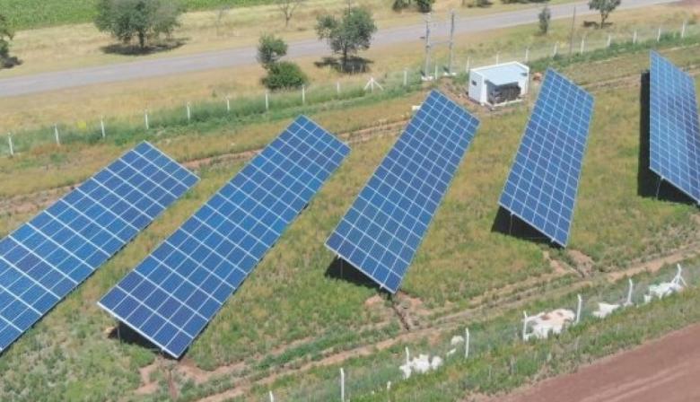 Proponen parques solares para reforzar el servicio eléctrico en el interior