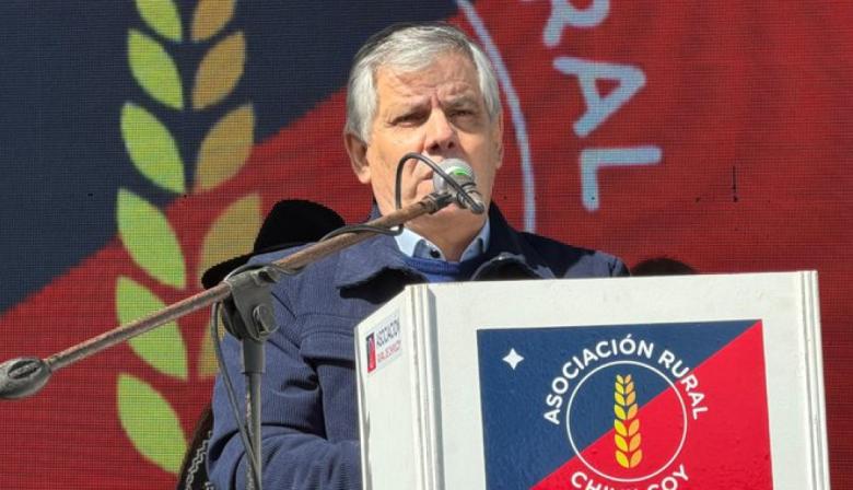 Britos propuso que los productores decidan dónde invertir la tasa vial