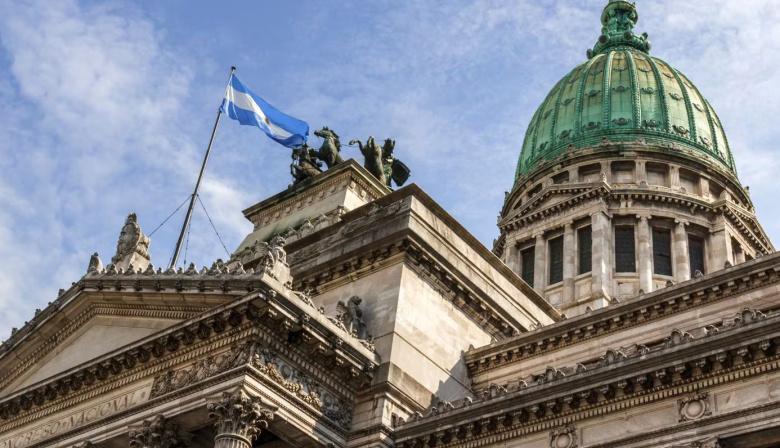 Milei manda el Presupuesto 2027 al Congreso sin cadena nacional y lo ata a la reforma política