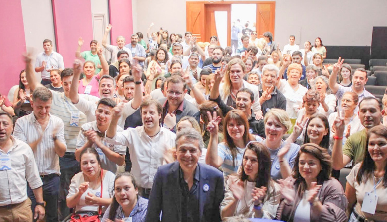 Massa encabezó el cierre de encuentros regionales y pidió ampliar el peronismo con eje federal