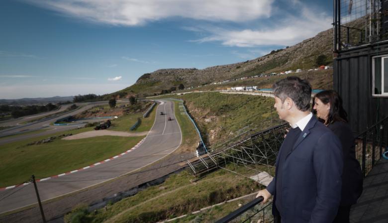 Balcarce recuperó el Fangio y Kicillof defendió la inversión