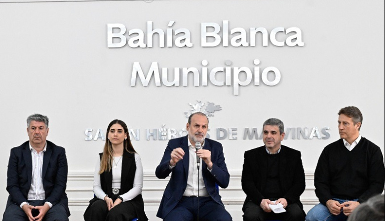 Bahía Blanca: Susbielles lanzó un plan para que los vecinos financien asfalto, cordón cuneta y veredas en su cuadra