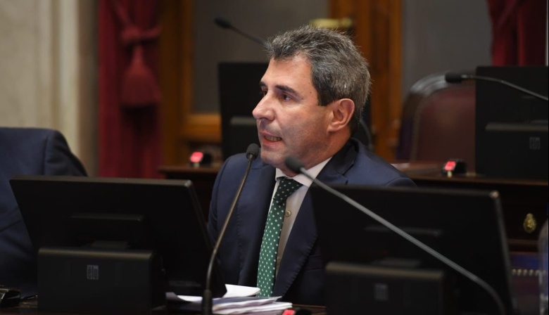 Uñac relanzó su candidatura presidencial para 2027 con un spot federal y busca disputarle la interna a Kicillof