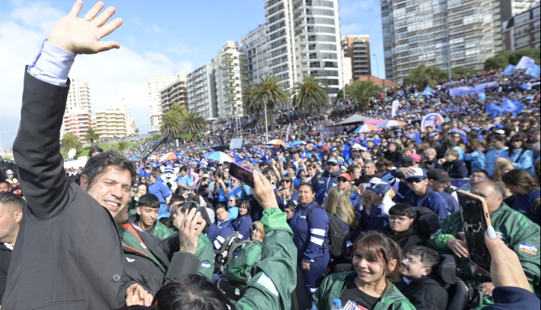 Kicillof abrió los Juegos Bonaerenses en Mar del Plata y cuestionó el ajuste de Milei en deporte