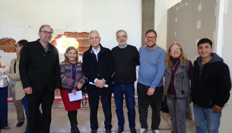 Los Hornos: inauguraron un corralón social para mejorar viviendas
