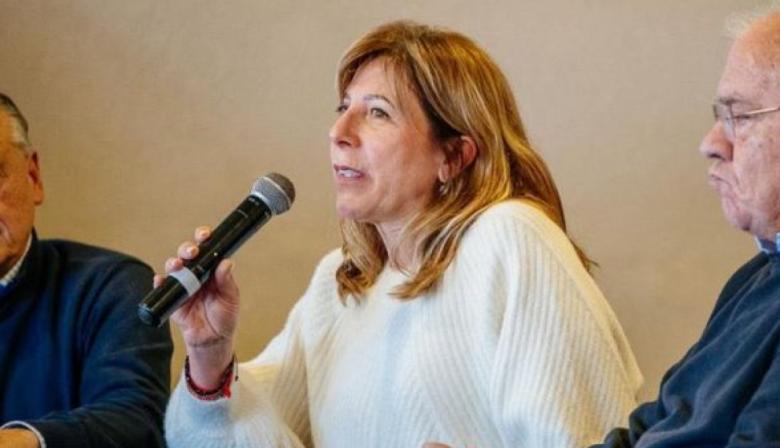 Vaccarezza impulsa la educación financiera en las escuelas