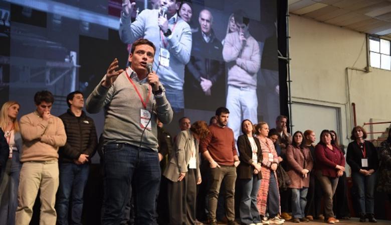 La interna radical estalló por el encuentro de Baradero y amenaza con profundizar la fractura de la UCR