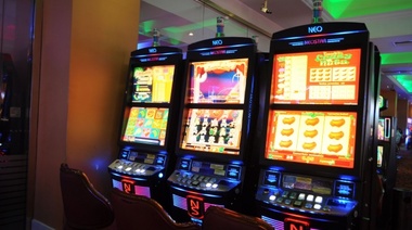 Aumenta el impuesto al juego y se cobrará entrada en los bingos