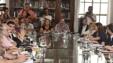 Médicos de CICOP se reunirán el jueves con el gobierno