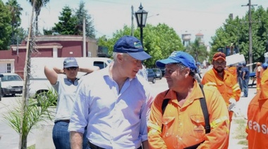 La Provincia junto al CEAMSE inició tareas de limpieza en La Emilia