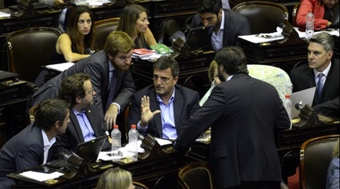 Massa: "Le exigimos al Presidente la derogación del decreto que rebaja las jubilaciones"