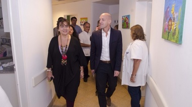 La ministra Ortiz visitó el Hospital de Mercedes