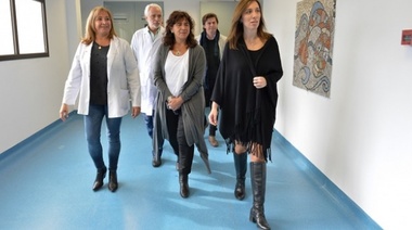 Vidal recorrió las obras de ampliación y mejoras del Hospital Gandulfo