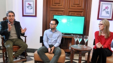 Lorenzino pidió discutir un nuevo sistema electoral para el 2019