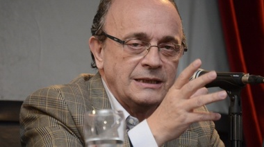El alfonsinista Leopoldo Moreau llamó a los “Boinas Blancas” a votar por Cristina