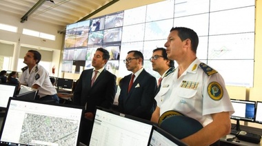 Funcionario de Seguridad de México recorrió el Centro Integral de Monitoreo del SPB