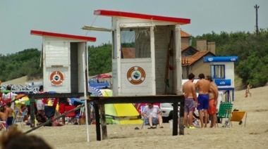 Pinamar: guardavidas realizan paro total