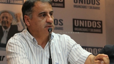 “Si los dejas te venden hasta las sillas”