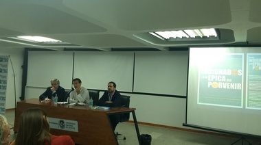 Guillermo Justo Chaves presentó su libro sobre la actualidad política y social