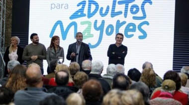 Ferraresi junto a Agustín Rossi, presentó un Programa para Adultos Mayores e inauguró obras en Avellaneda