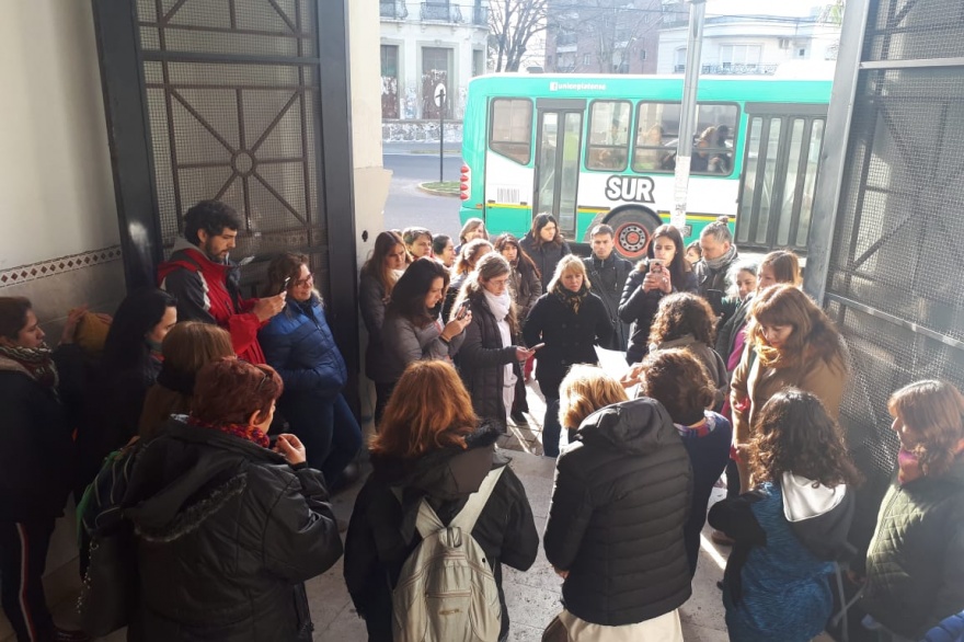 La Plata: clases suspendidas por el mal estado de las escuelas