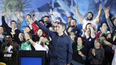 Máximo Kirchner: "Este modelo económico está agotado y solo va a cerrar con represión"