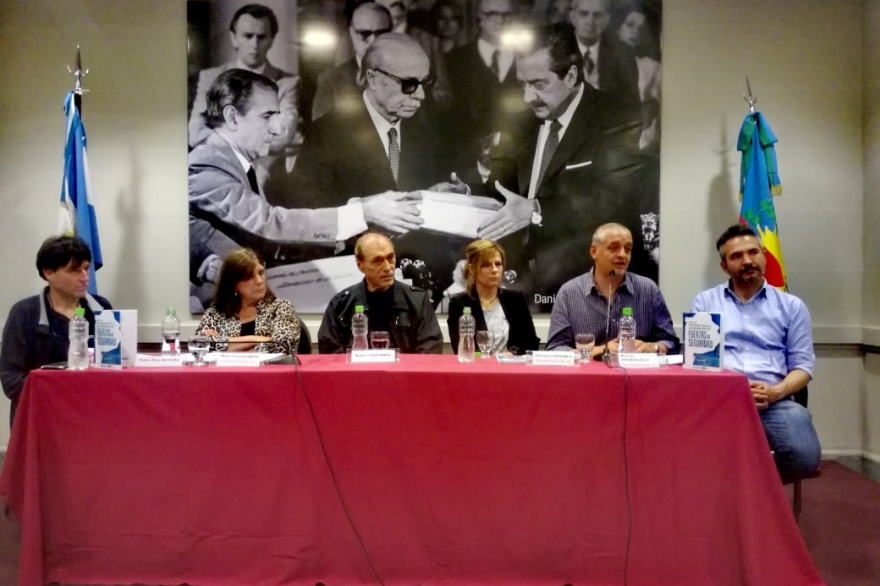 Se presentó la guía de actuación frente a la violencia de las fuerzas de seguridad