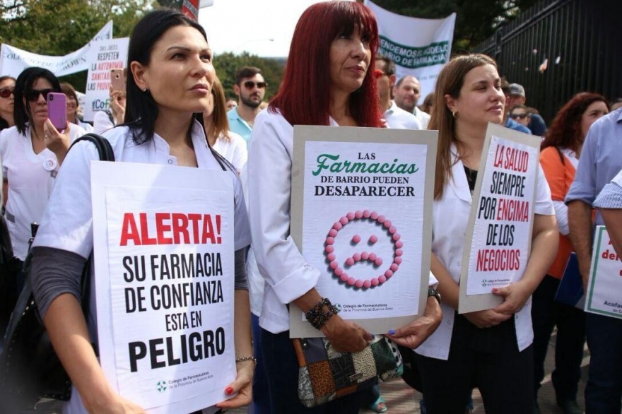 Los farmacéuticos se movilizan a la Corte contra Farmacity