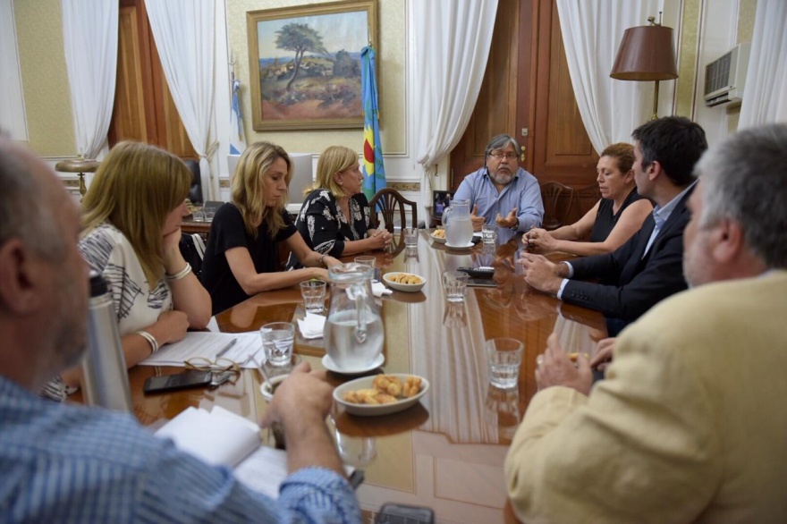 Ex legisladores de distintas fuerzas políticas asesorarán la Comisión Bicameral