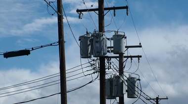 Fuerte caída en la demanda de energía eléctrica en marzo: 9,6%