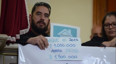 Deudores UVA protestaron en el Senado por la postergación de ley que los beneficia