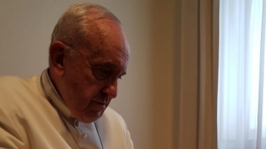 La Provincia entregó al Papa Francisco una artesanía elaborada por internos y penitenciarios