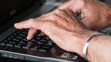 Adultos Mayores: Promueven cursos gratuitos en Nuevas Tecnologías e Internet
