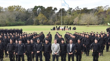 Ritondo participó del egreso de 300 nuevos efectivos de la Unidad Táctica de Operaciones Inmediatas