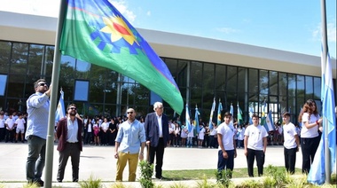 A 22 años de la creación de la bandera bonaerense, sus diseñadores afirmaron que el objetivo fue “crear identidad provincial”