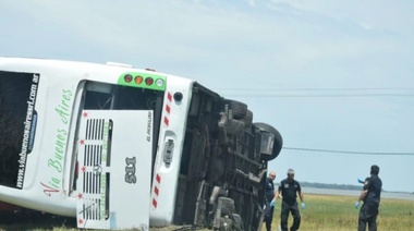 Zamora declaró tres días de duelo por el accidente en la Ruta 2
