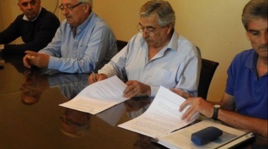 Eduardo Campana oficializó el traspaso de obras fundamentales a ABSA