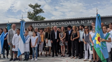 Julio Zamora inauguró el año escolar: “Estamos felices de abrir las puertas de esta nueva escuela”