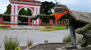 Llamativa campaña de concientización del Municipio de Ayacucho contra el COVID-19