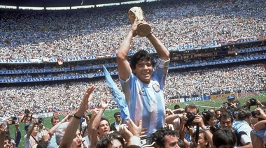 Murió Diego Armando Maradona