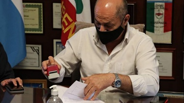 El intendente Secco y la diputada Provincial González criticaron duramente a Vidal