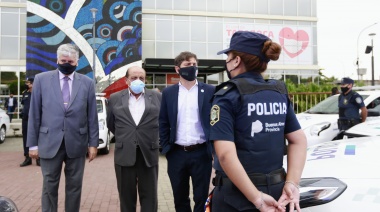 Kicillof destinó nuevos móviles en Berazategui: “El distrito no recibía patrulleros desde 2017”