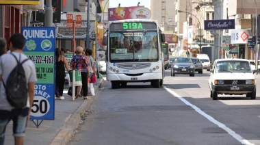 Bahía Blanca puso a disposición colectivos exclusivos para el sistema educativo
