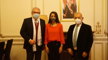 La senadora Propato visitó la Embajada de la República del Paraguay y se reunió con Aranda Cuevas