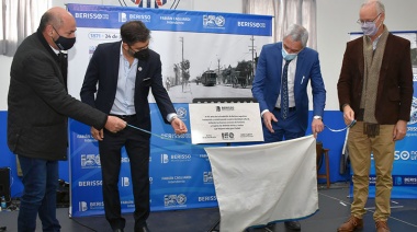 Cagliardi y Bianco encabezaron el acto por el 150° aniversario de la Fundación de Berisso